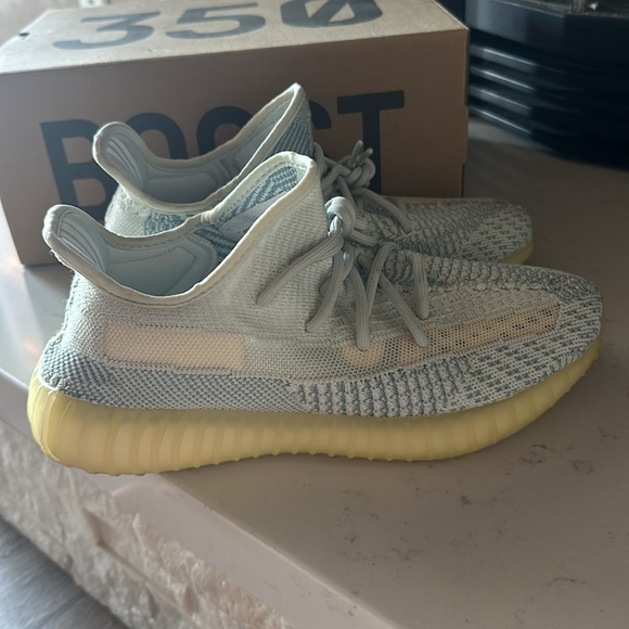 adidas YEEZY Boost 350 V2 Cloud White (Non-Reflective) Size 8 Men’s - Picture 10 of 14